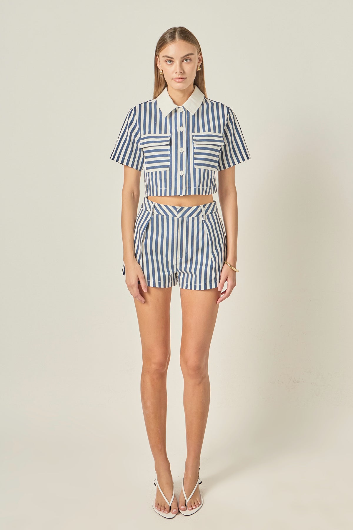 Cropped Shirt with Short Sleeves