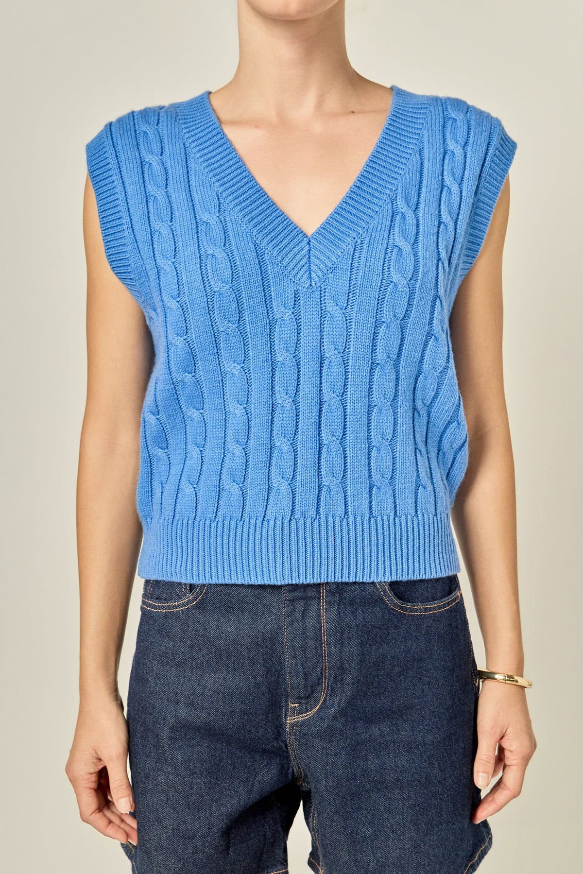 Cable Knit Chunky Vest