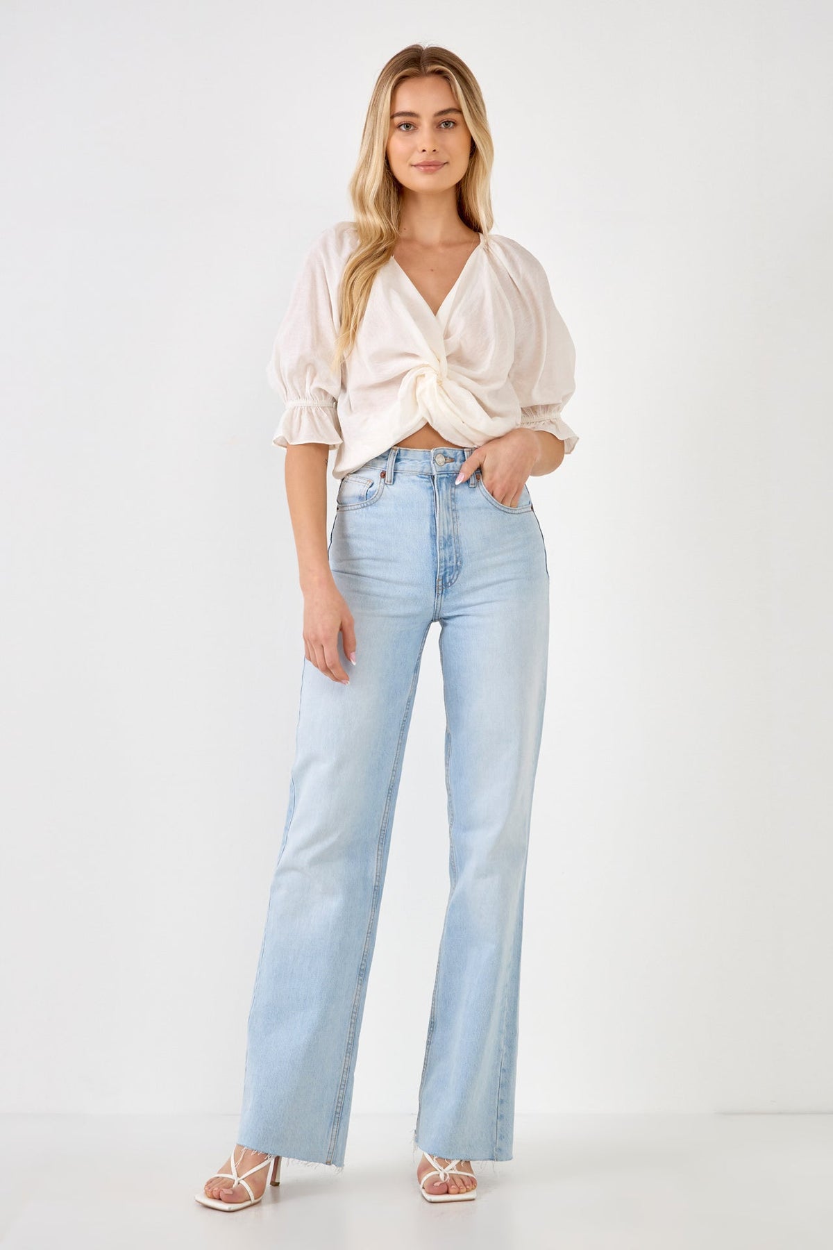 Front Twisted Puff Sleeve Top