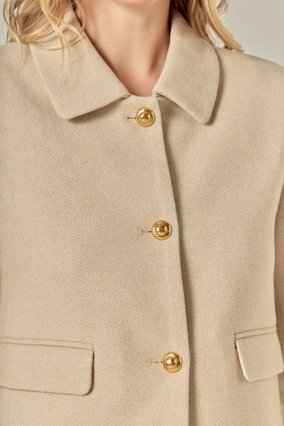 Buttoned Cropped Jacket