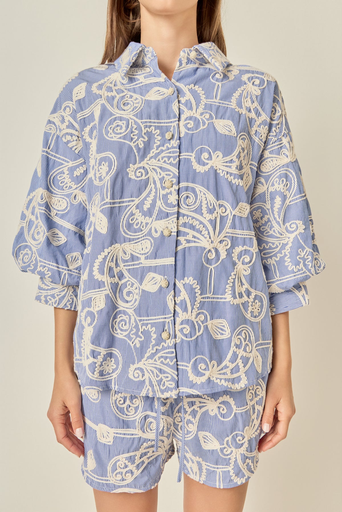 Embroidered Volume Sleeve Shirt