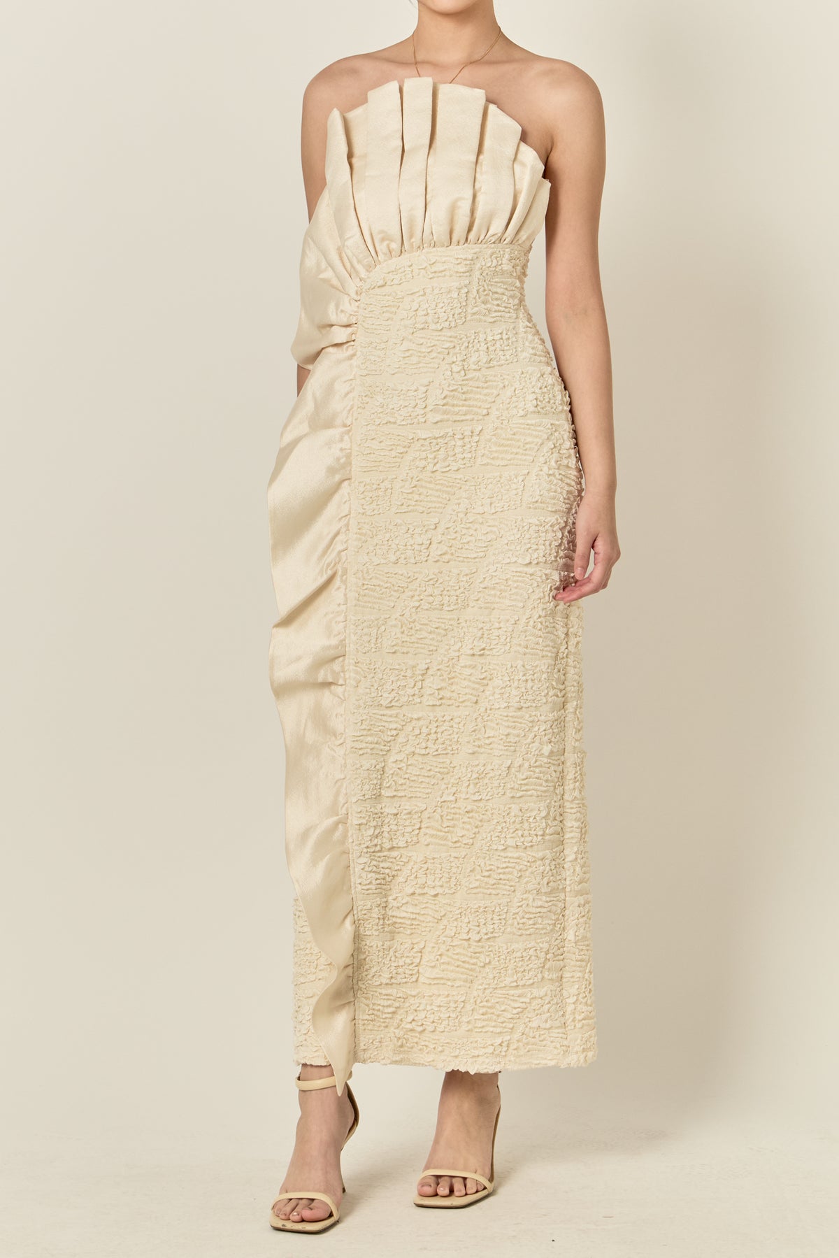 Ruffle Detail Maxi Dress