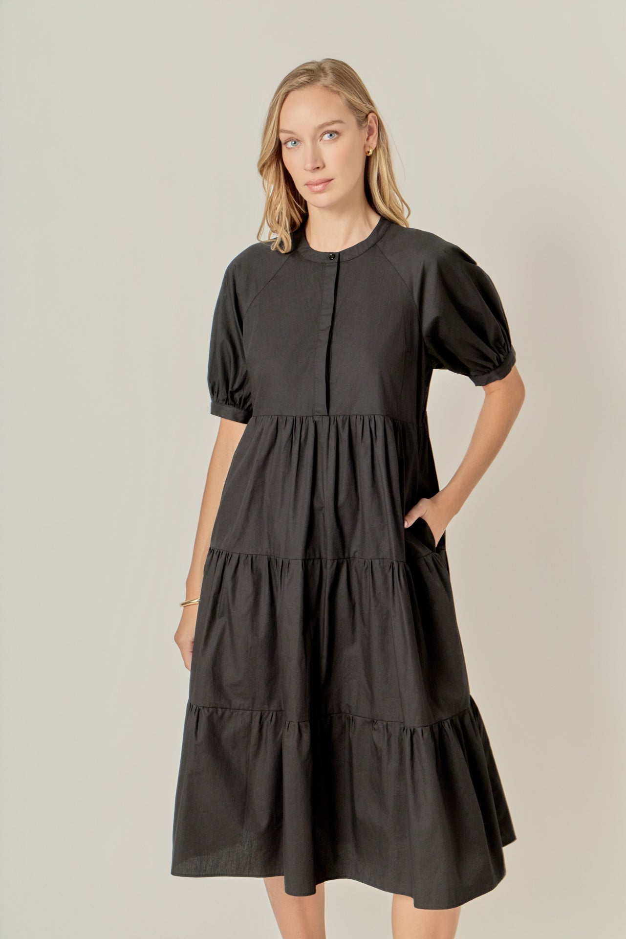 Short Puff Sleeve Midi Dress