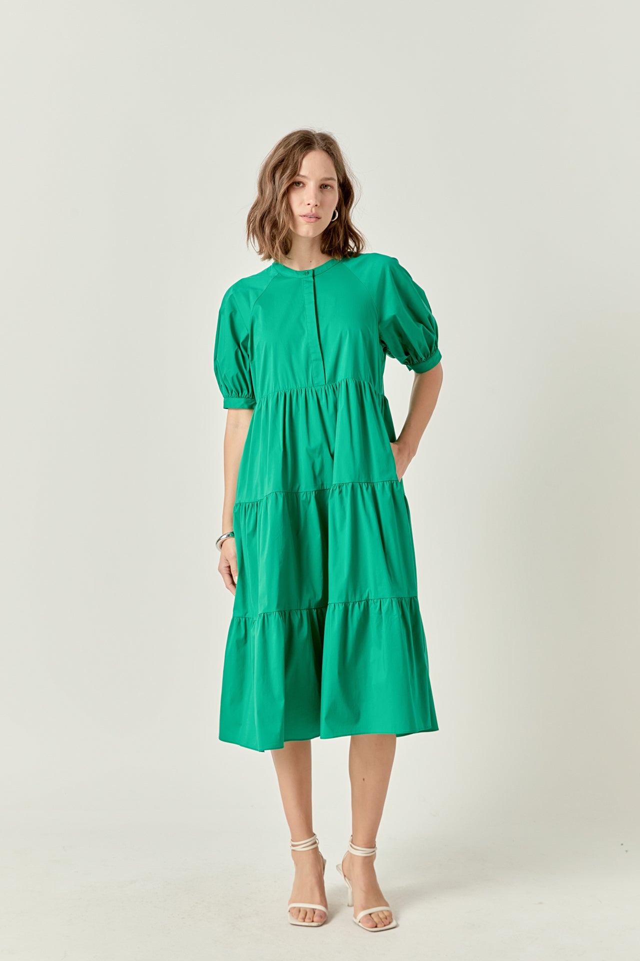 Short Puff Sleeve Midi Dress