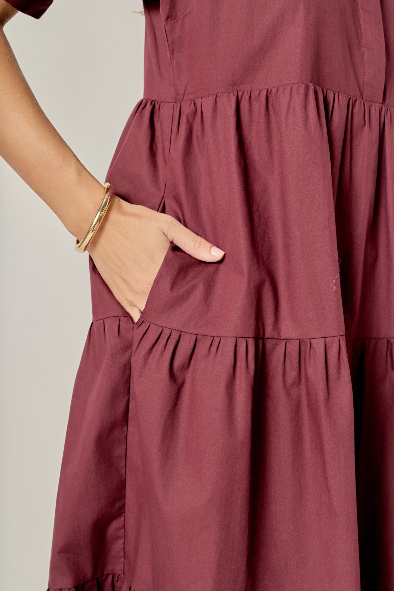 Short Puff Sleeve Midi Dress