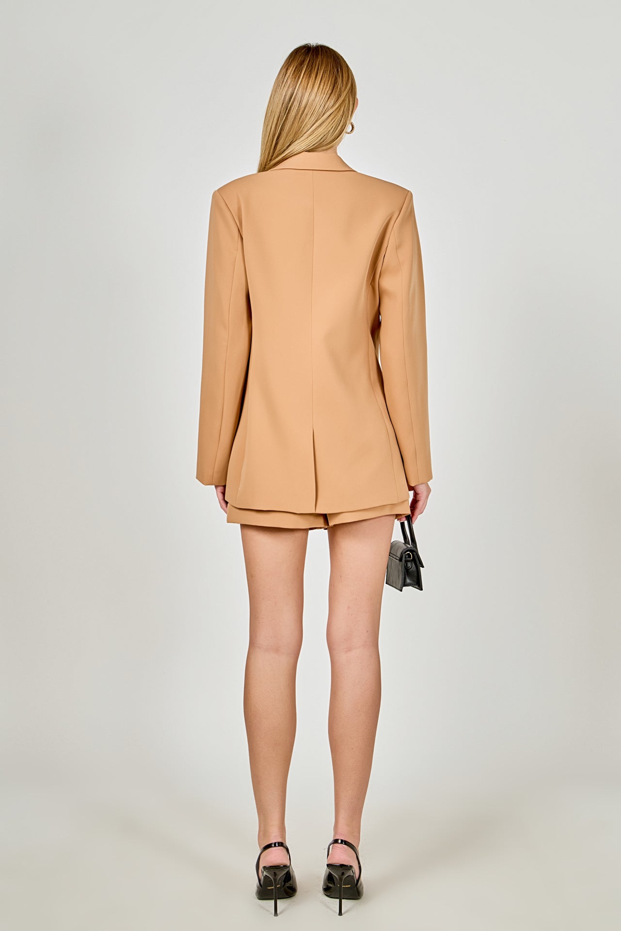 Tailored Basic Shorts