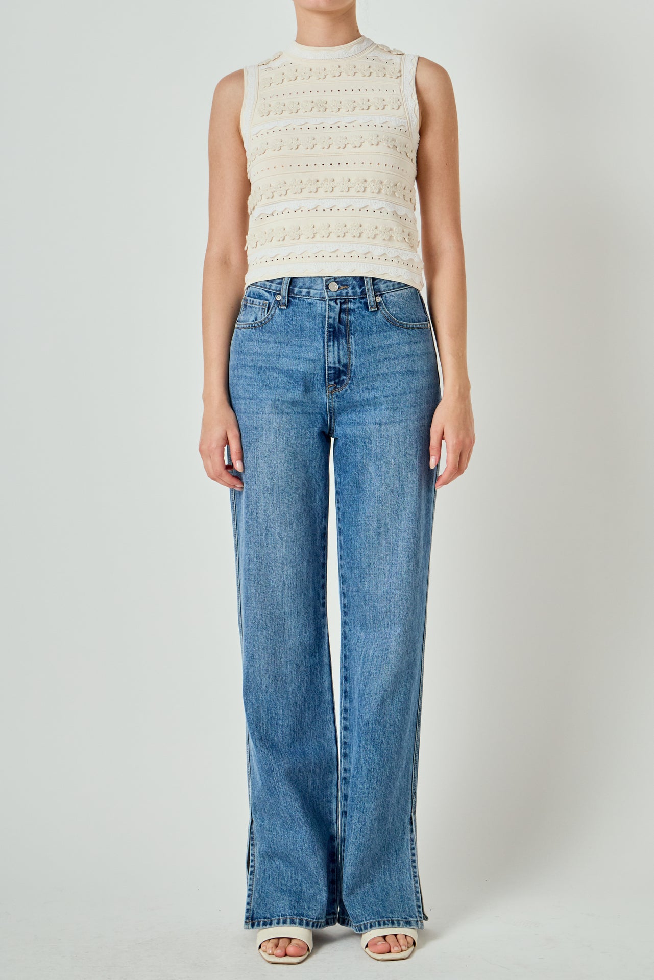 3D Floral Knitted Sleeveless Top