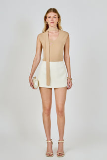 Neckband Knitted Top