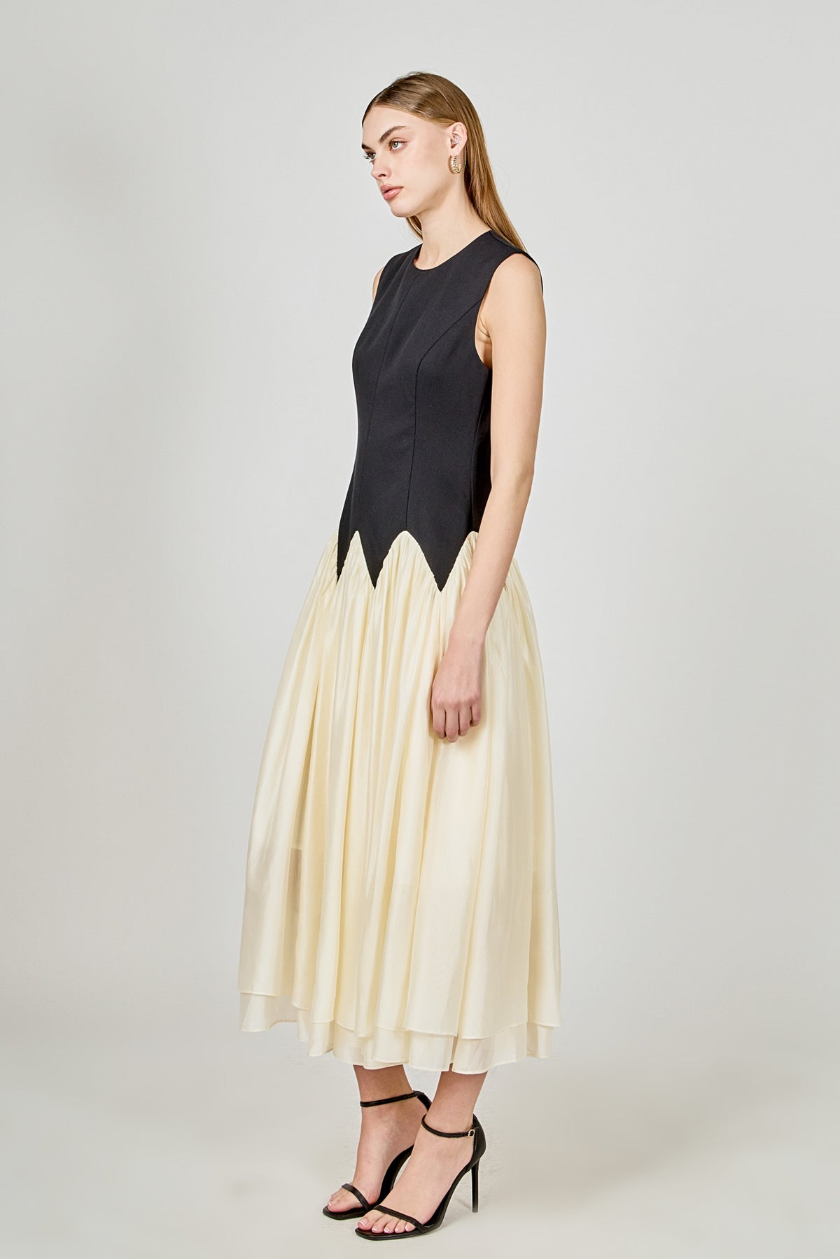 Contrast Color Midi Dress