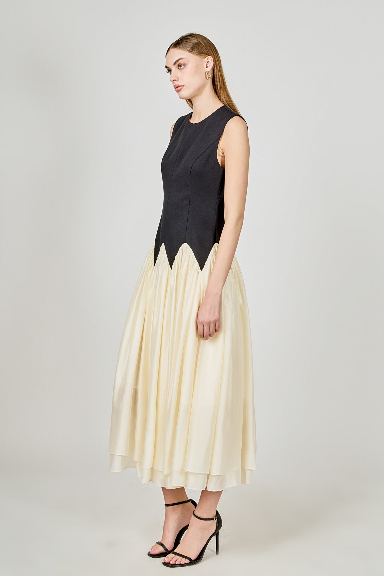 Contrast Color Midi Dress