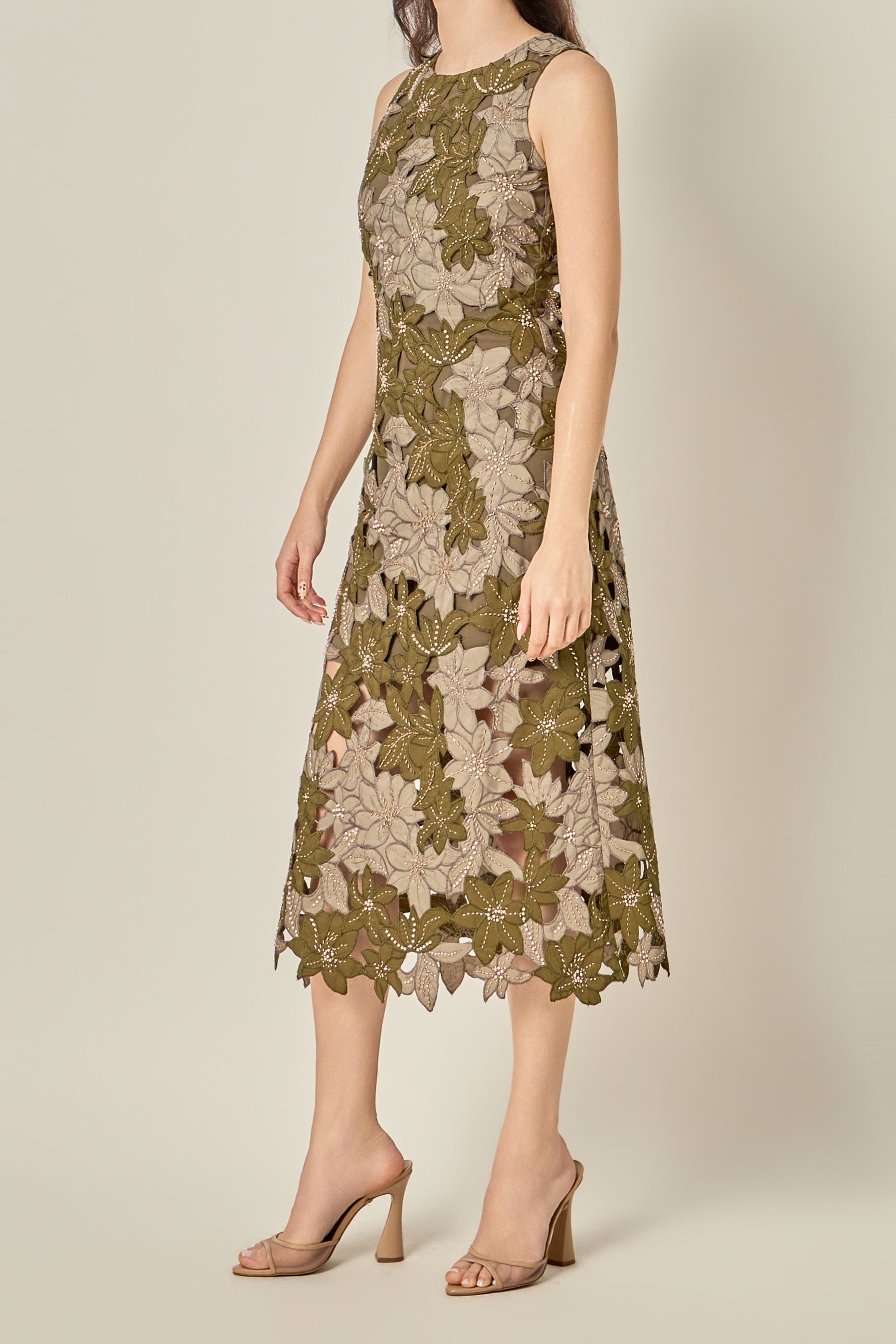 Floral Appliqué Sleeveless Midi Dress