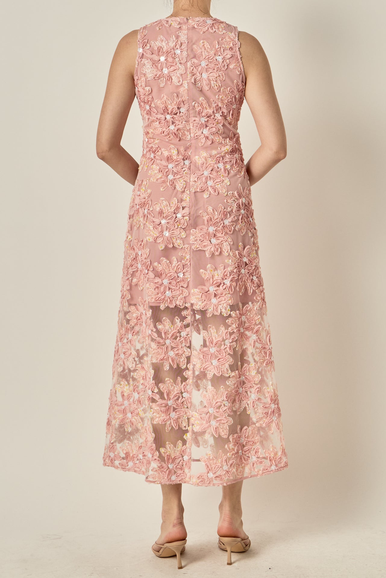 Textured Sleeveless Maxi Dress