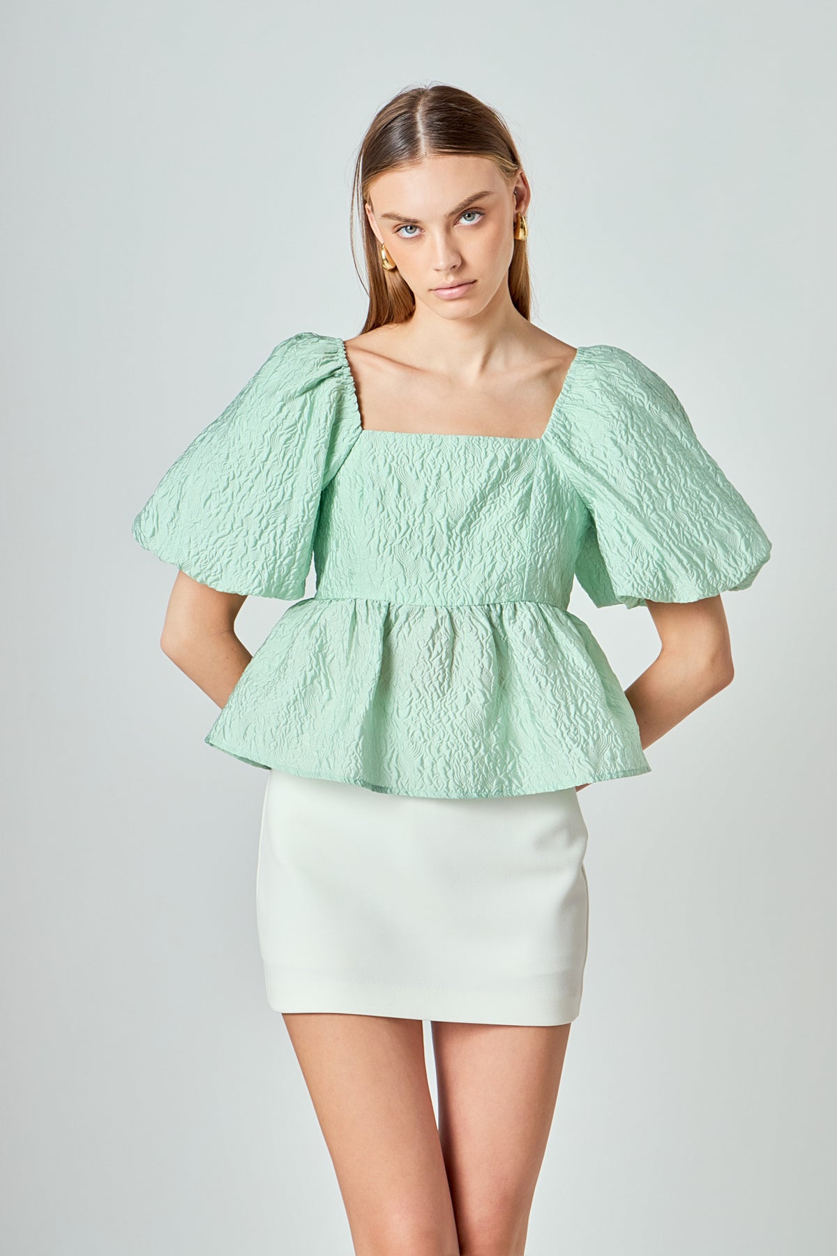 Jacquard Puff Sleeve Open back Top