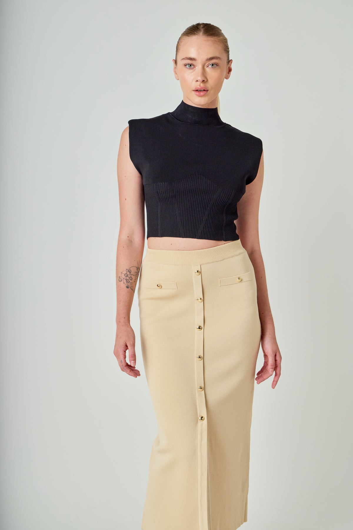 Knit Pocketed A-line Midi Skirt