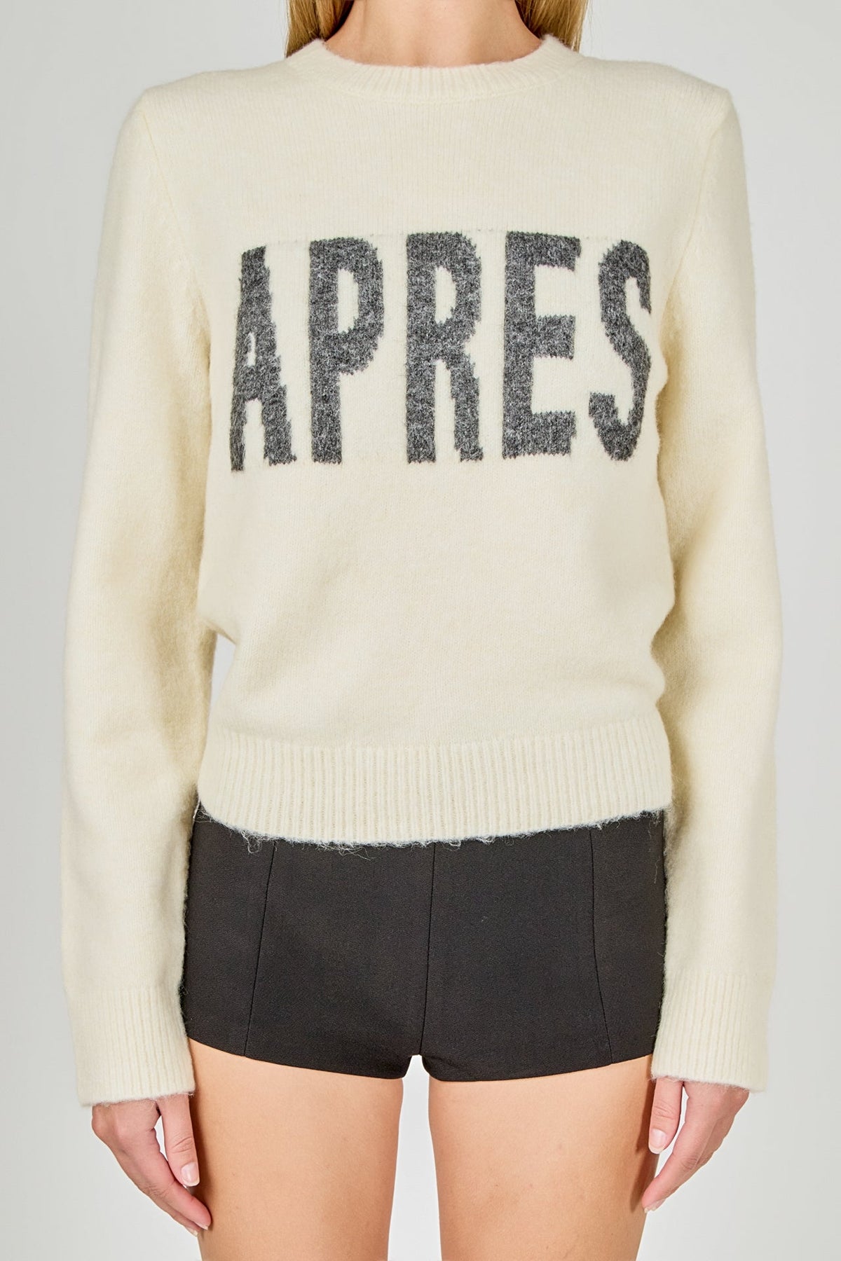 APRES  sweater