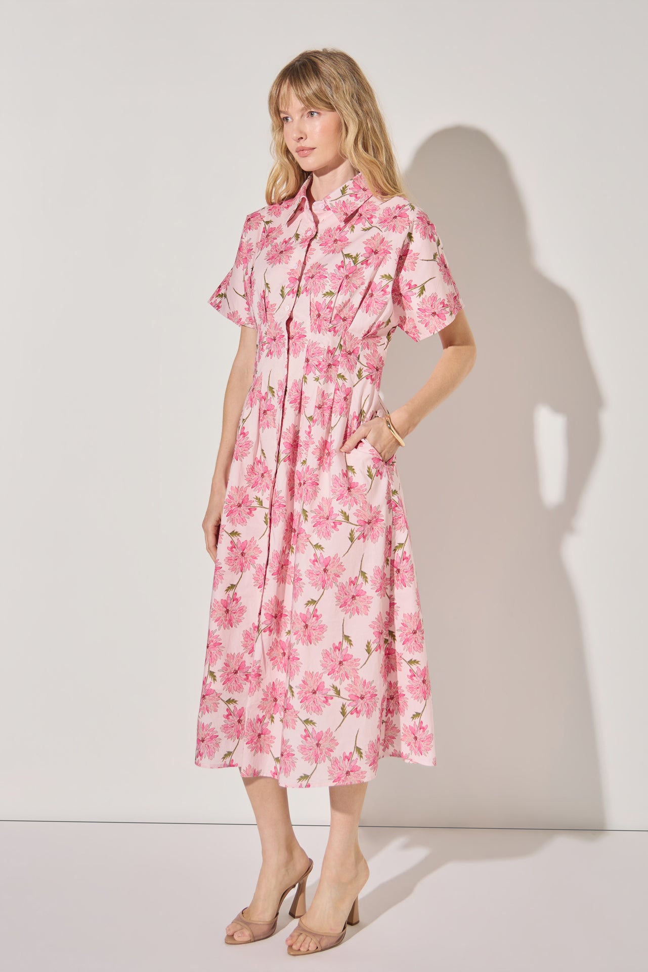 Buttoned Collared Floral Print Midi Dress