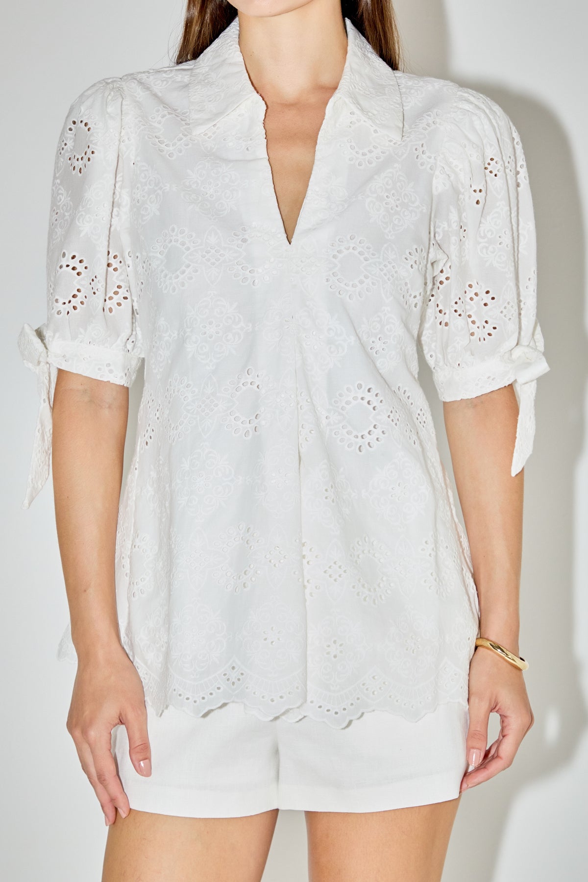 Embroidered Short Sleeve Top