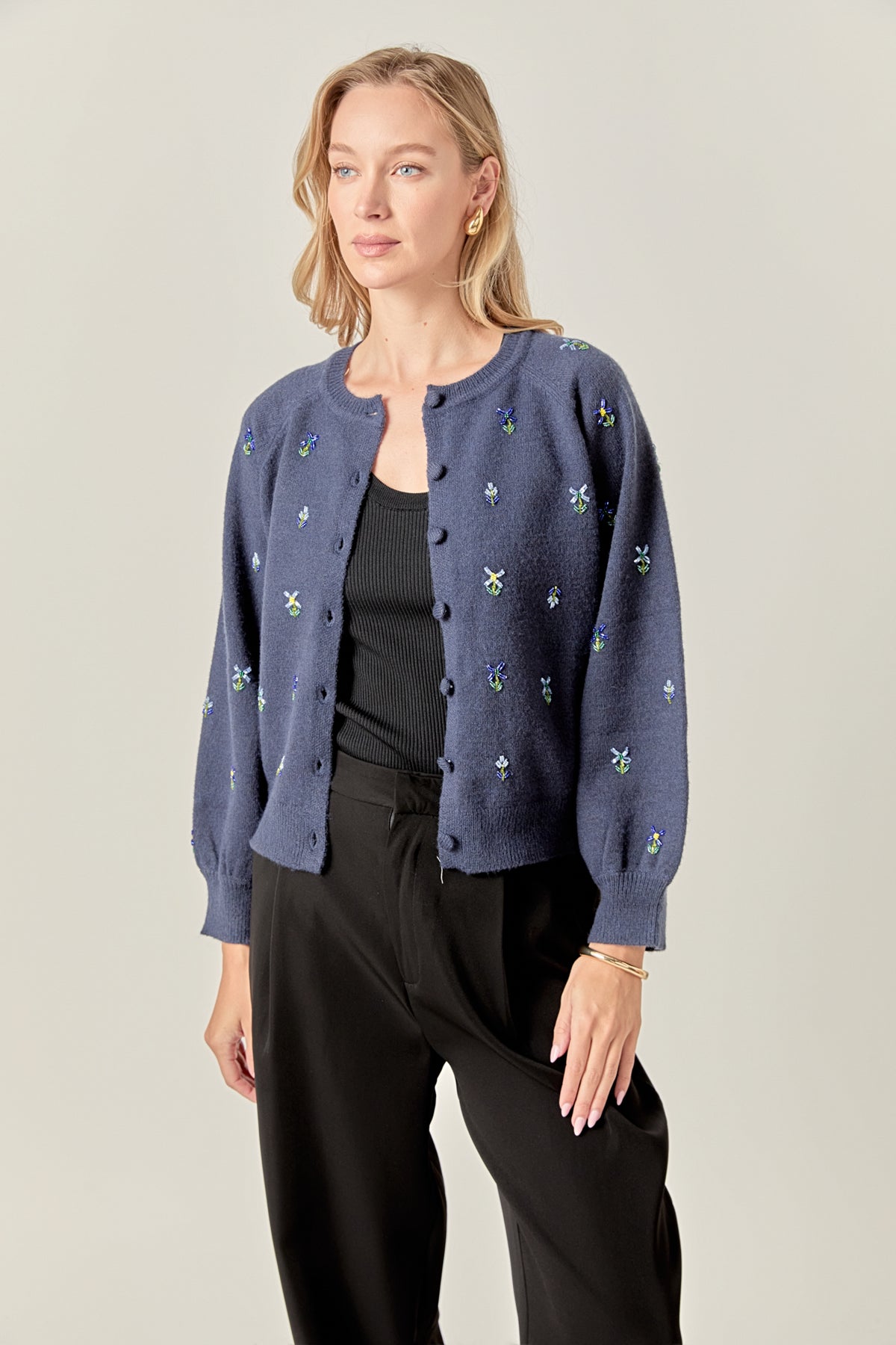 Beads Floral Round Neck Cardigan