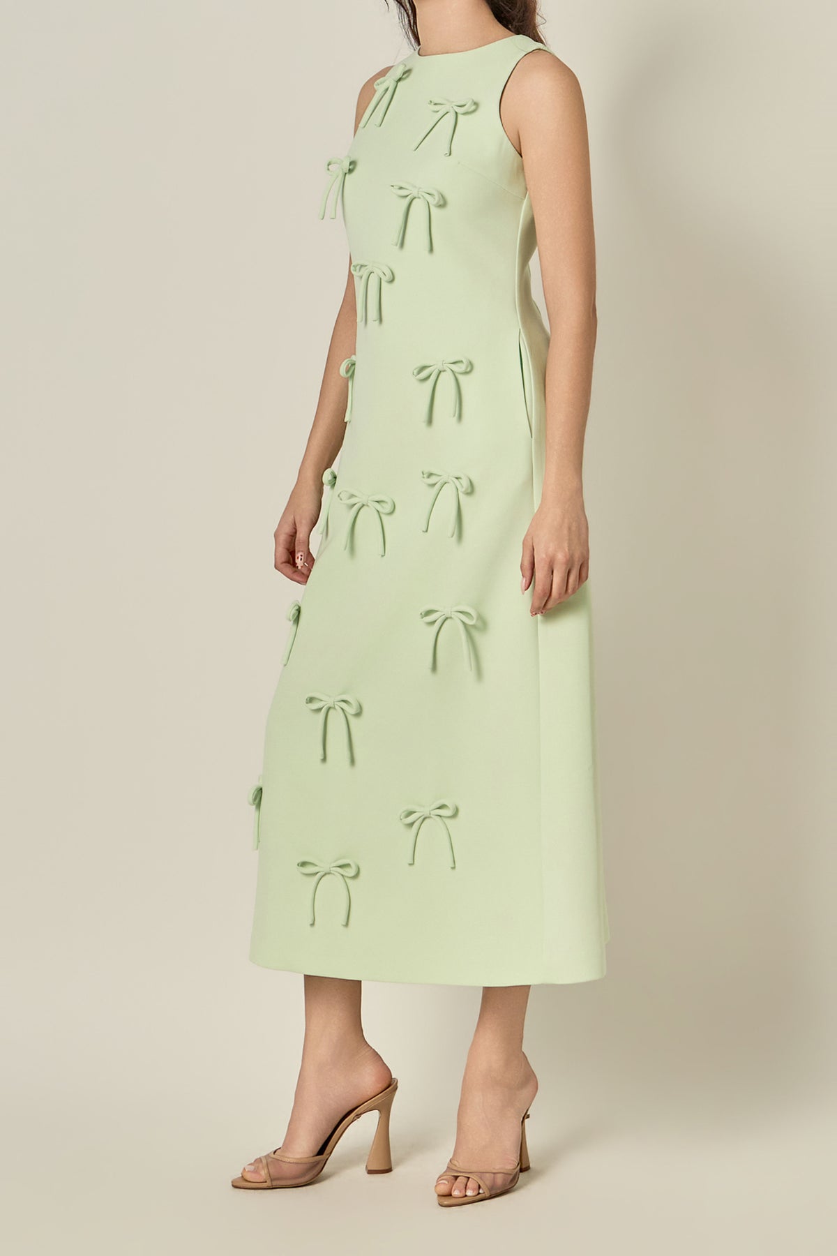 Bow Detailed Sleeveless Midi Dress