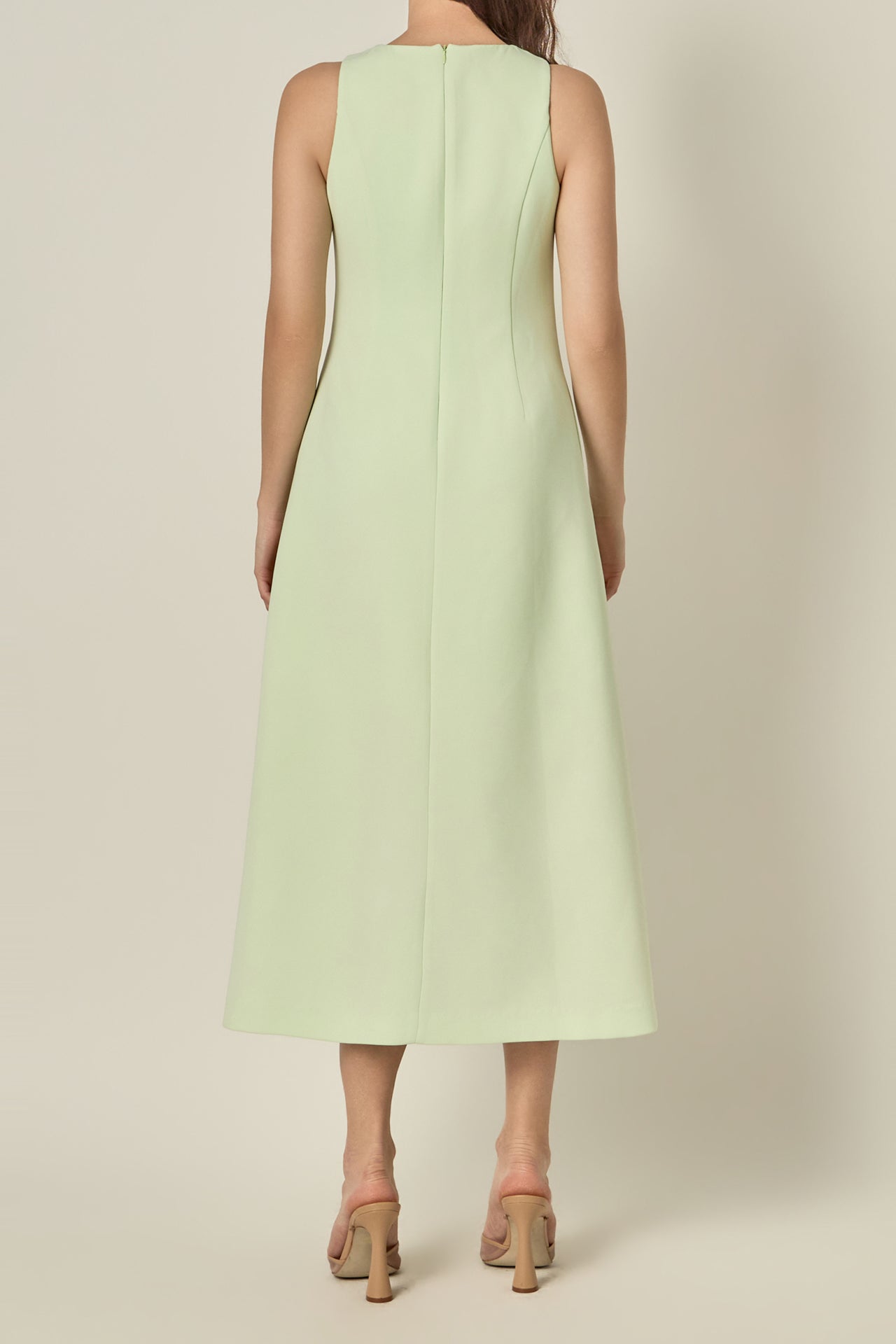Bow Detailed Sleeveless Midi Dress