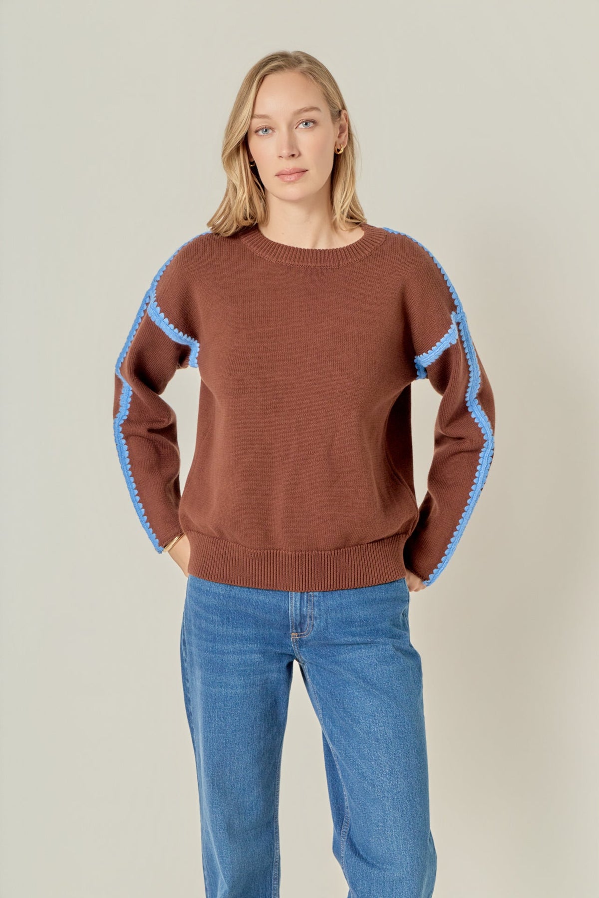 Stitch Detailed Crew Neck Knit