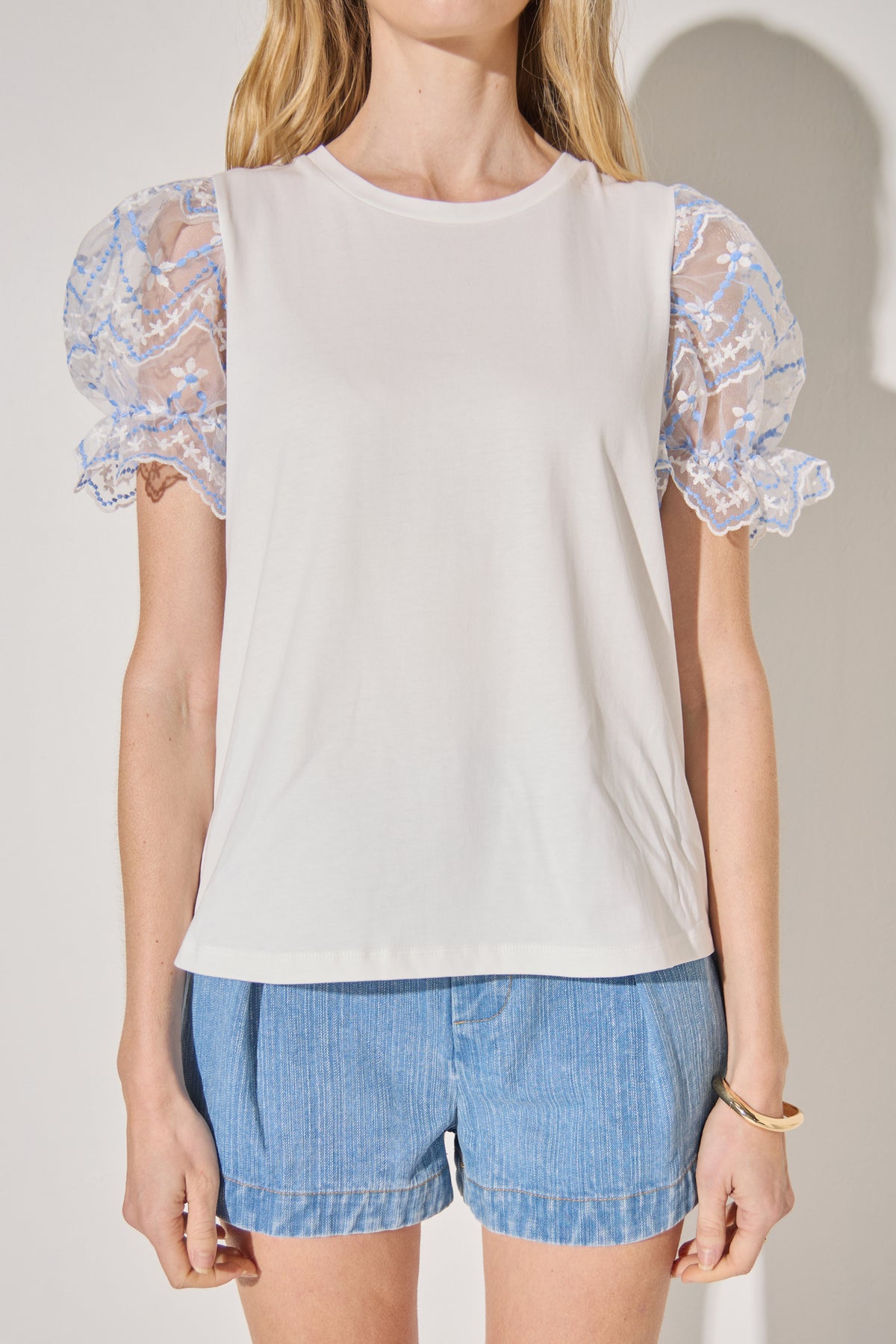Embroidery Mixed Media Puff Sleeve Top