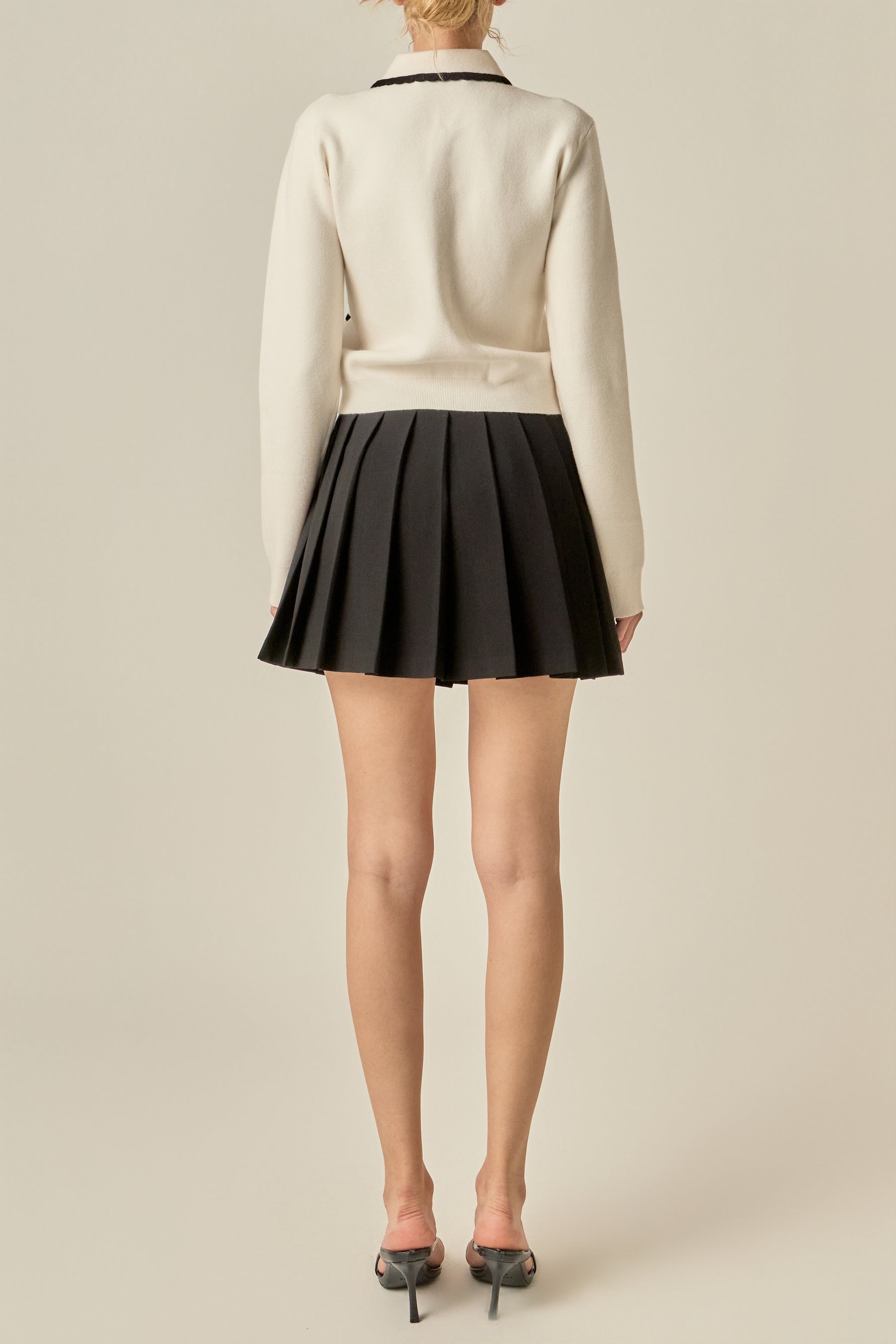 Scalloped Detailed Cardigan