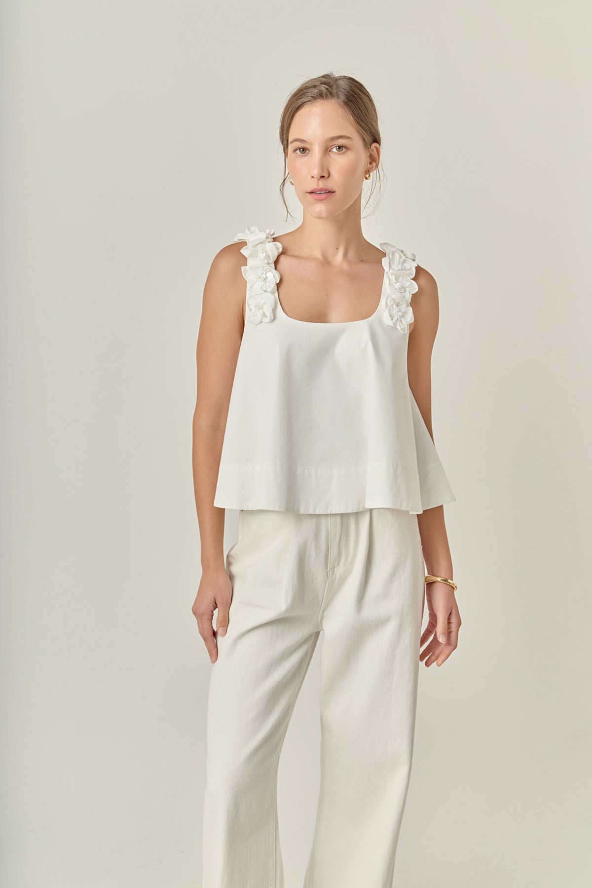 3D Flower Sleeveless Top