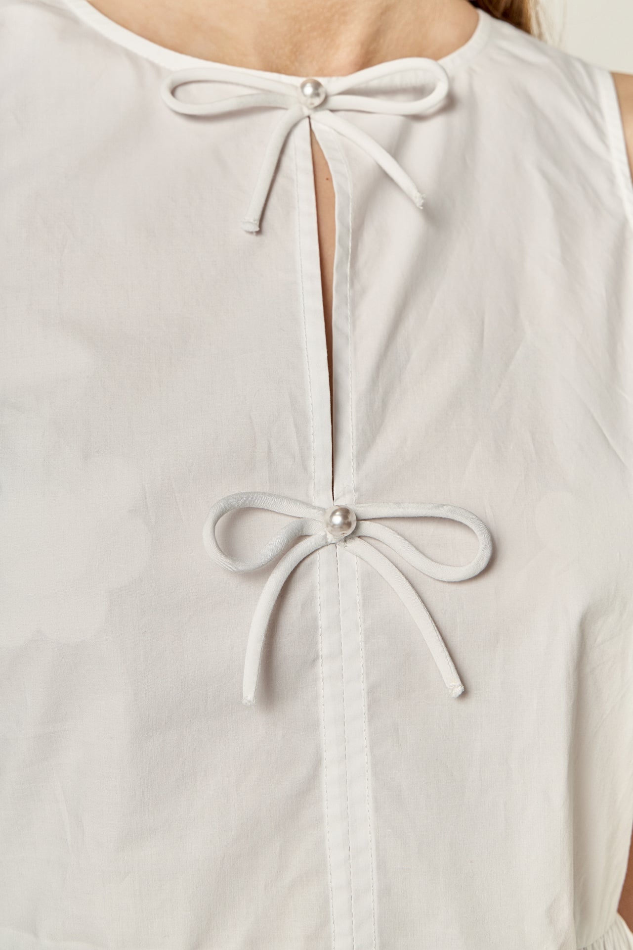 Pearl Scallop Round Neck Top