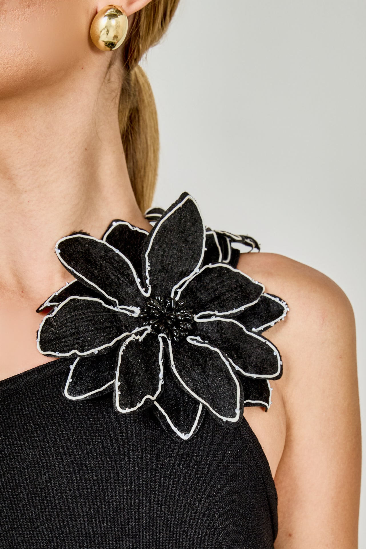 Flower Detail One Shoulder Knit Maxi Dress