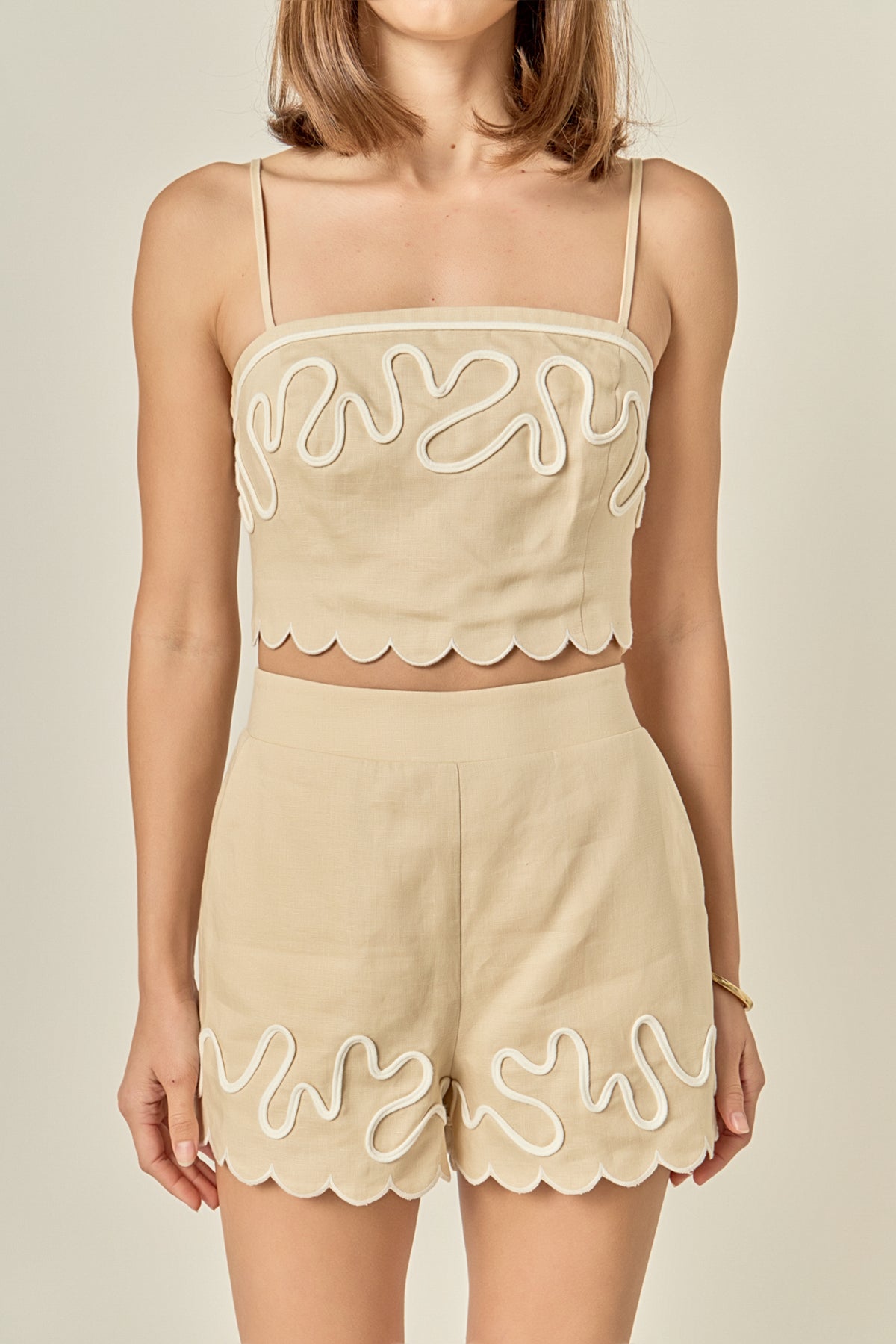 Wavy Embroidered Bandeau Top