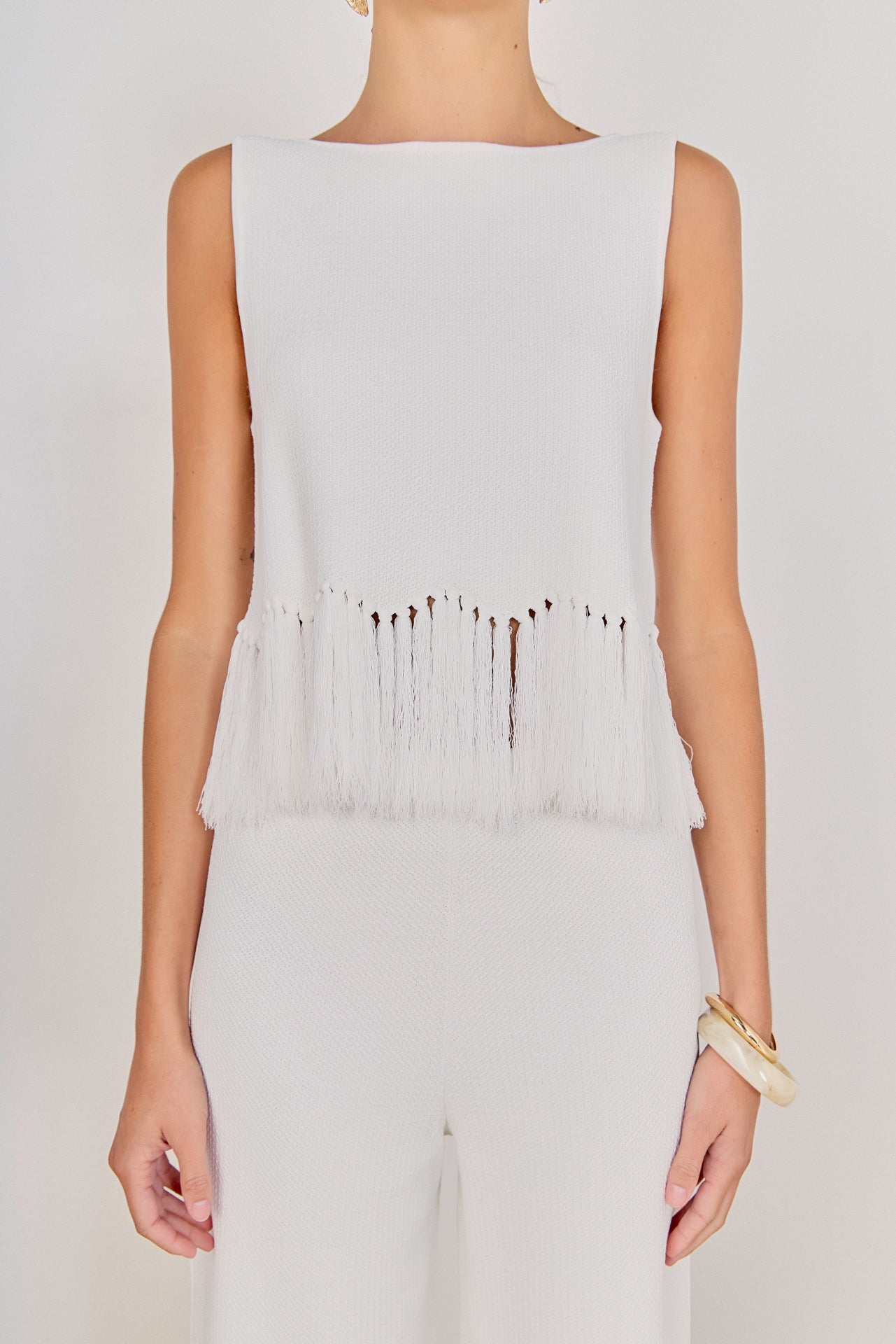 Fringe Detailed Sleeveless Knit Top