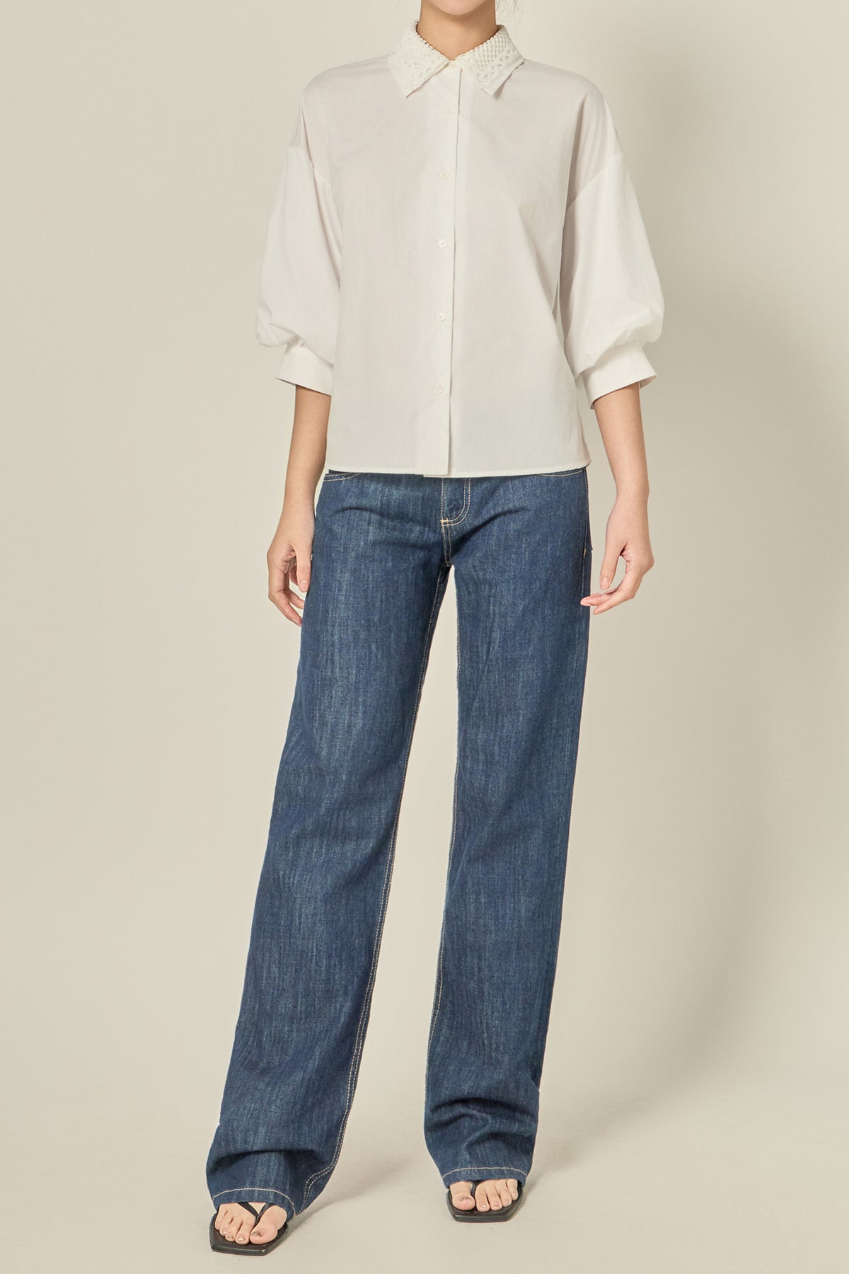 Balloon Sleeves Shirt with Lace Collar